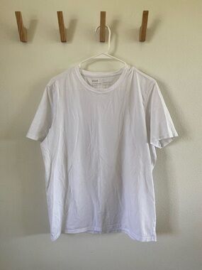 Pact Men's Short Sleeve Crew Neck T-Shirt in White